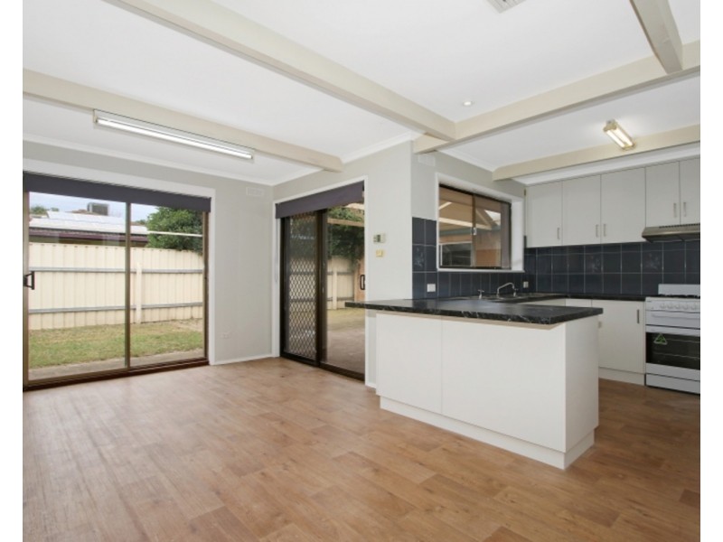 4 Diosma Court, Wodonga VIC 3690