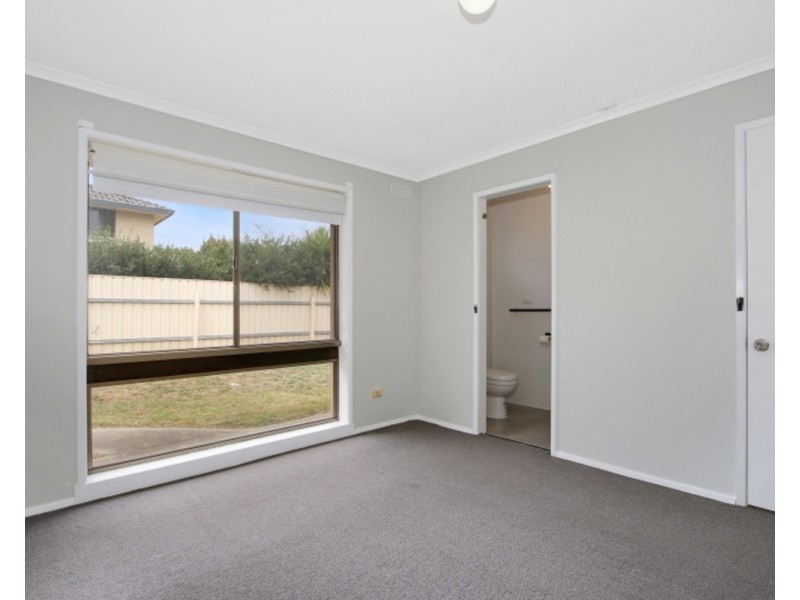 4 Diosma Court, Wodonga VIC 3690