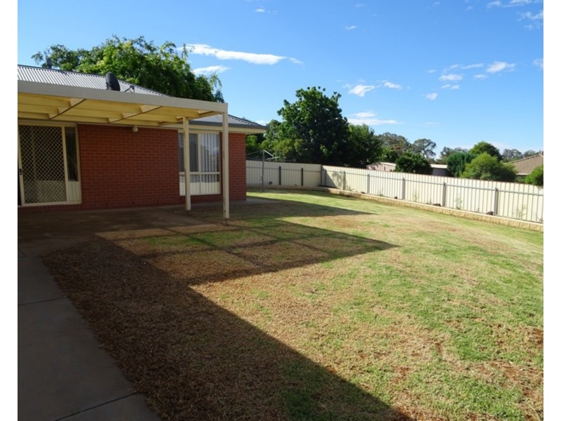 38 Menzies Street, Wodonga VIC 3690
