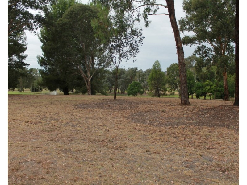 18 Cottlesloe Court, West Wodonga VIC 3690