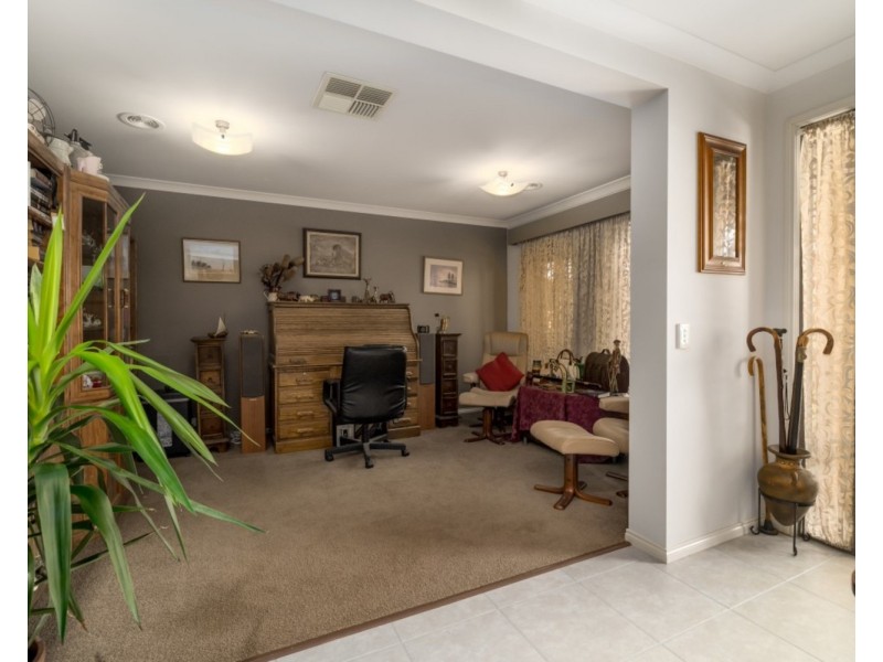 1 Thorneycroft Avenue, Wodonga VIC 3690