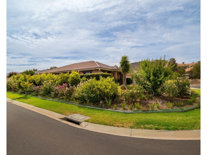 1 Thorneycroft Avenue, Wodonga VIC 3690