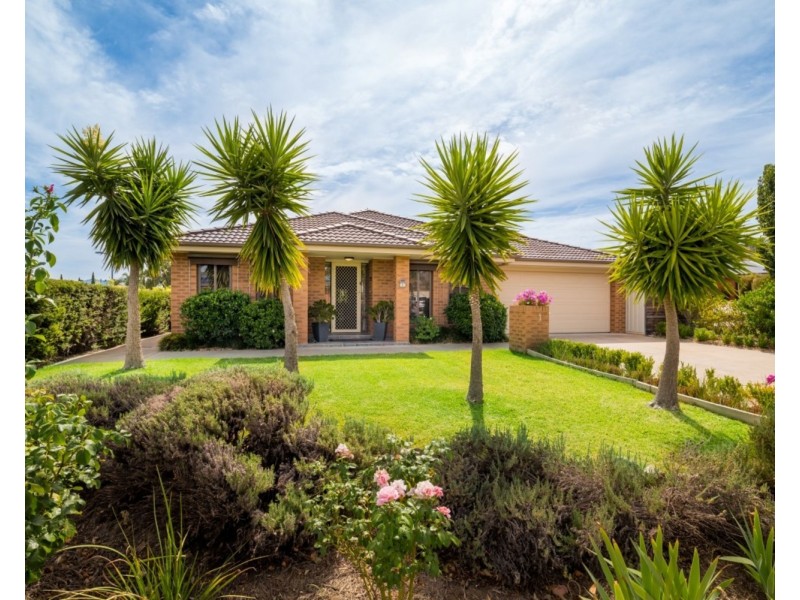 1 Thorneycroft Avenue, Wodonga VIC 3690