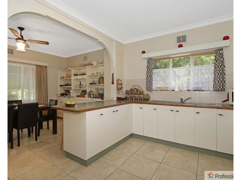 8 Schubert Crescent, Wodonga VIC 3690