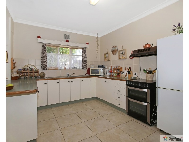 8 Schubert Crescent, Wodonga VIC 3690