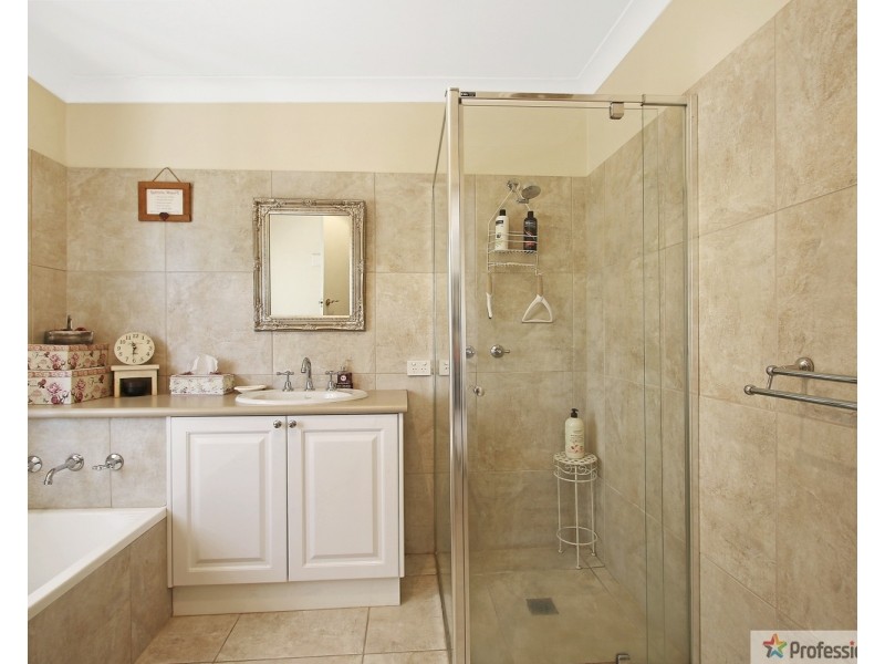 8 Schubert Crescent, Wodonga VIC 3690