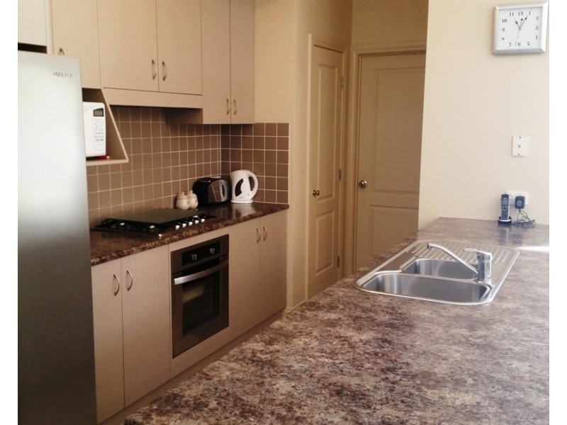 37 Caraway Street, Baranduda VIC 3691