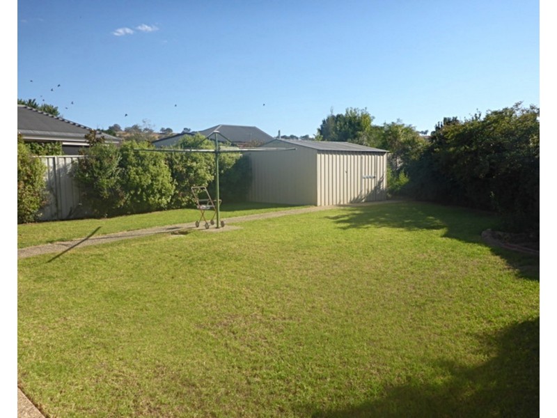 4 Kelle Court, Wodonga VIC 3690