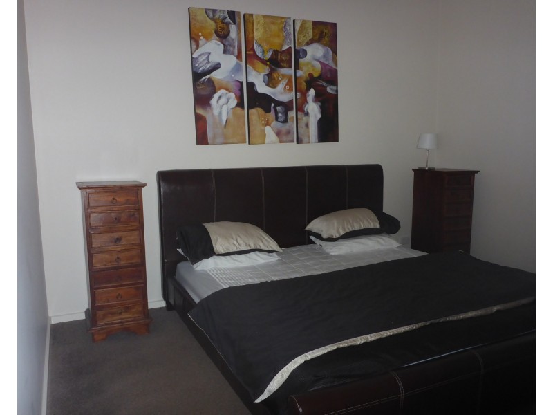 1/745 Alma Street, Albury NSW 2640