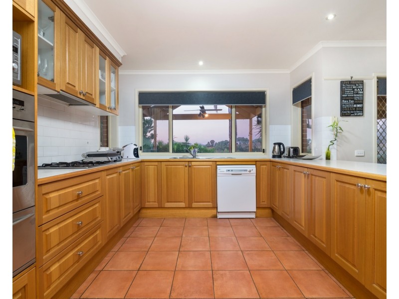 6 The Court, Wodonga VIC 3690