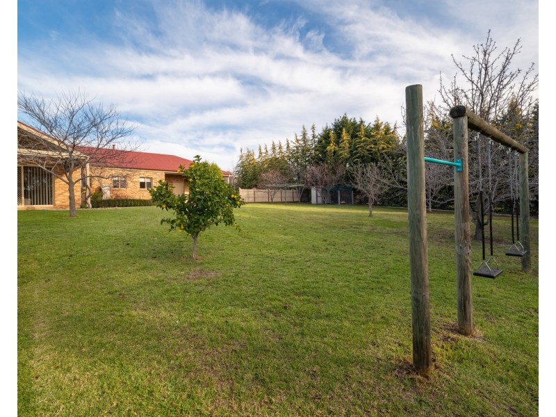 4 Innisfree Drive, Wodonga VIC 3690