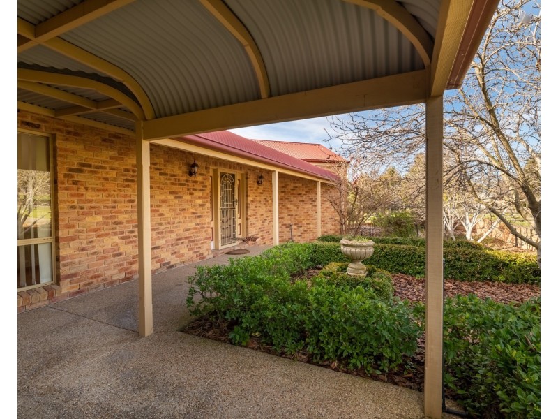 4 Innisfree Drive, Wodonga VIC 3690