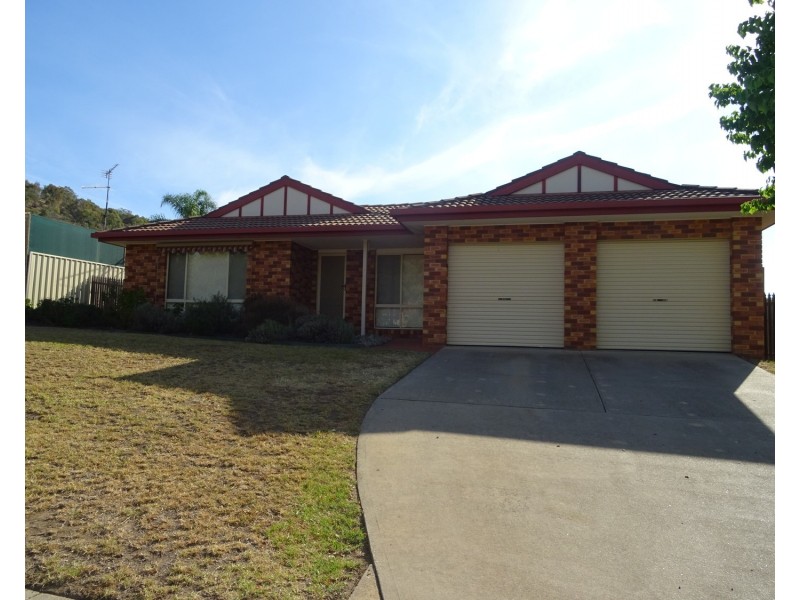7 McCulloch Crescent, Wodonga VIC 3690