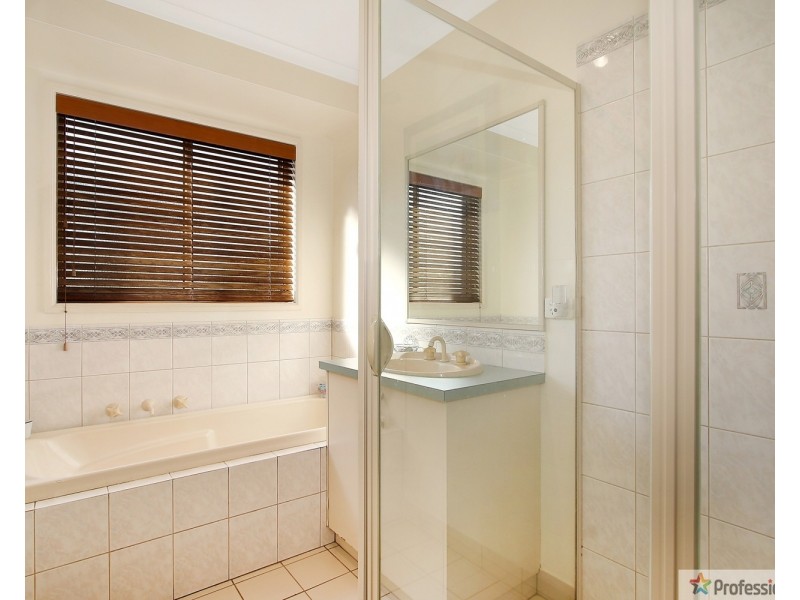 11 Clifford Court, Wodonga VIC 3690