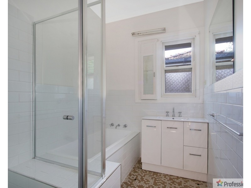 485 Crisp Street, Albury NSW 2640