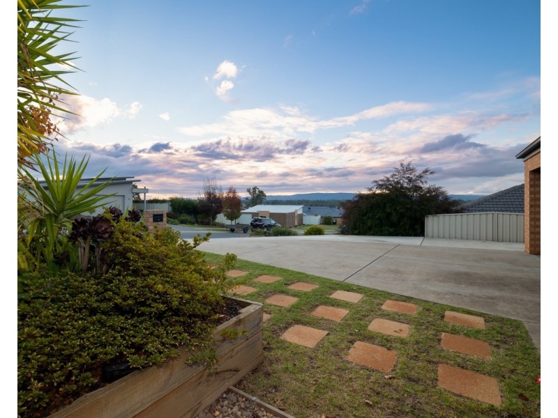 5 MacKenzie Crescent, Wodonga VIC 3690
