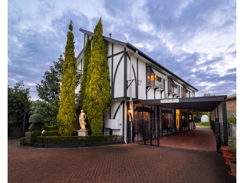 531 Lyne Street, Lavington NSW 2641