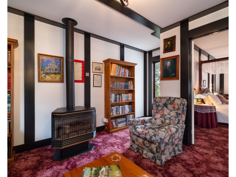 531 Lyne Street, Lavington NSW 2641