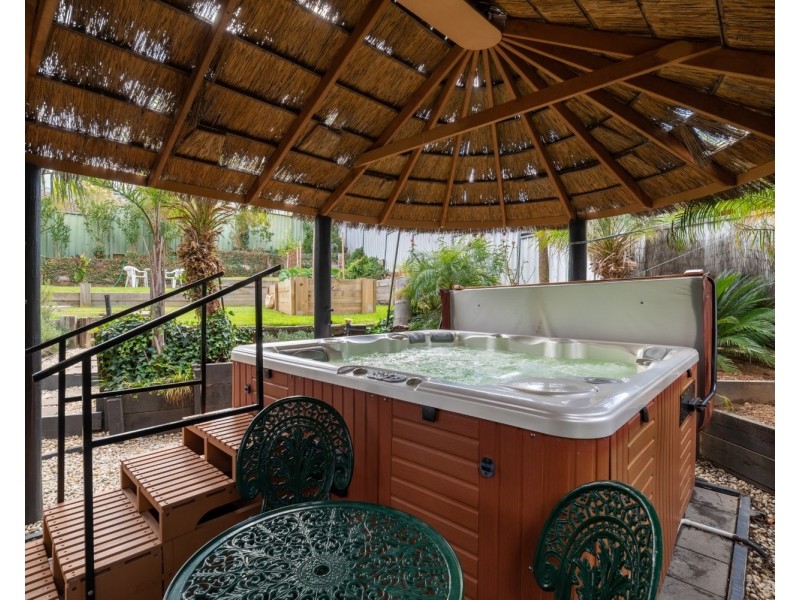 531 Lyne Street, Lavington NSW 2641