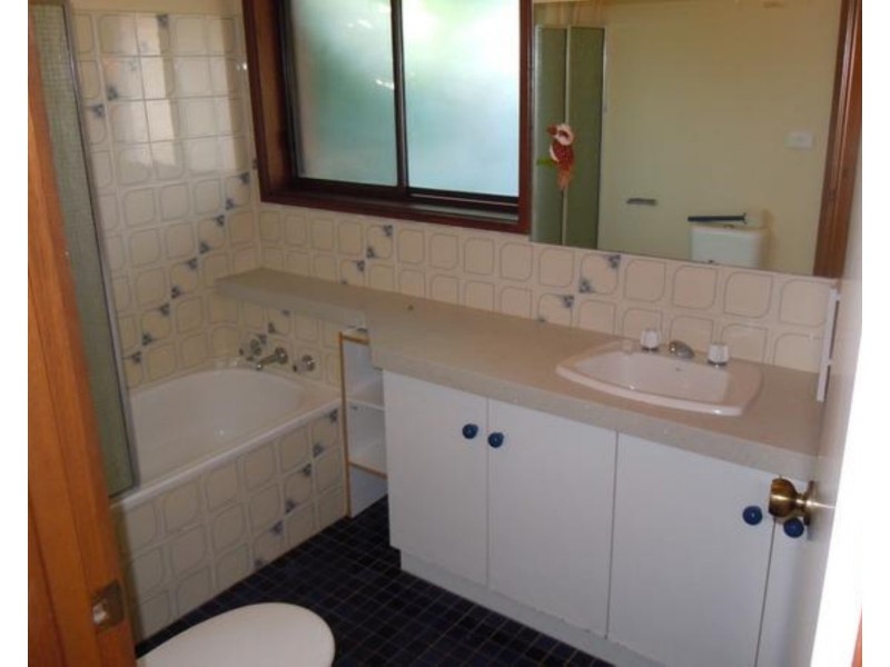 2/19 Roseland Road, Wodonga VIC 3690