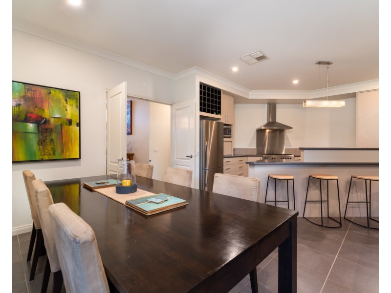 14 Hemlock Court, Baranduda VIC 3691