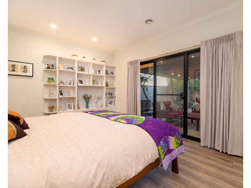 14 Hemlock Court, Baranduda VIC 3691