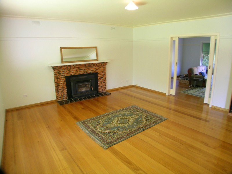 37 Surrey Road, Warburton VIC 3799