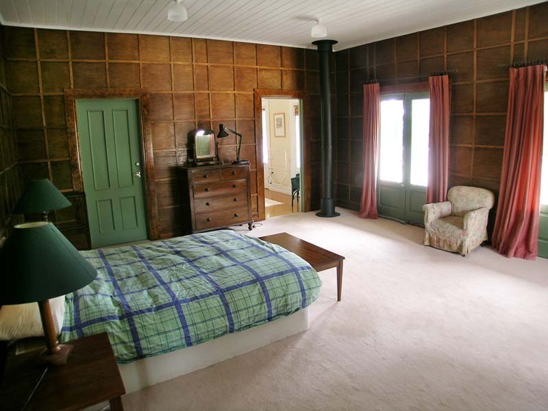 Three Bridges VIC 3797