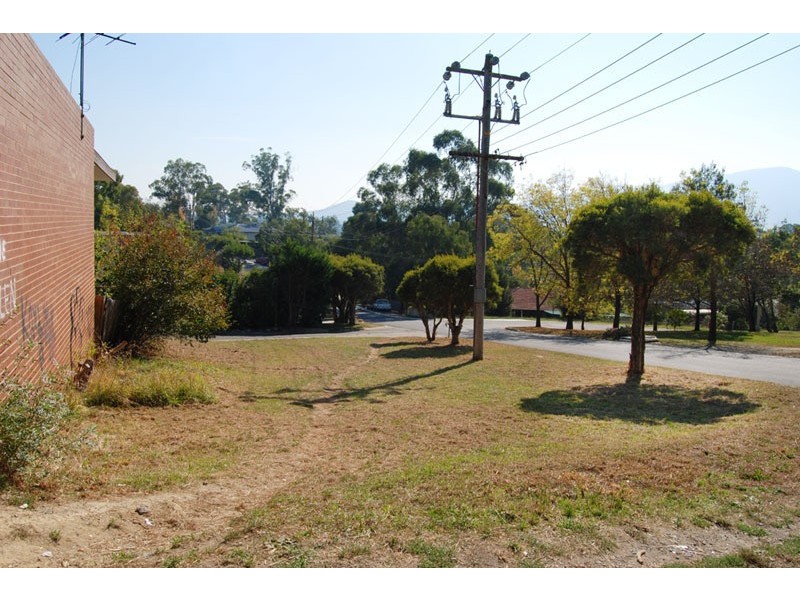 2 Centella Place, Launching Place VIC 3139