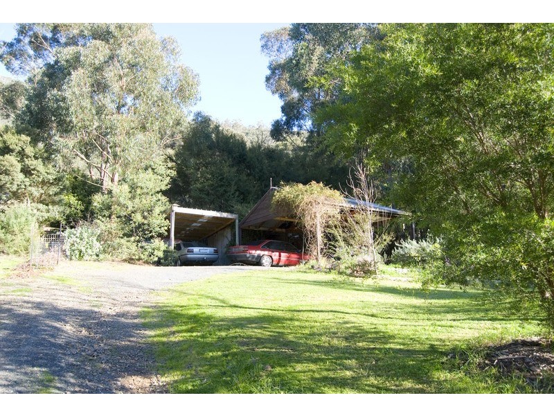 13 Oak Avenue, Warburton VIC 3799