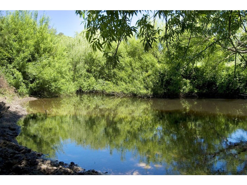 2100 Don Road, Launching Place VIC 3139