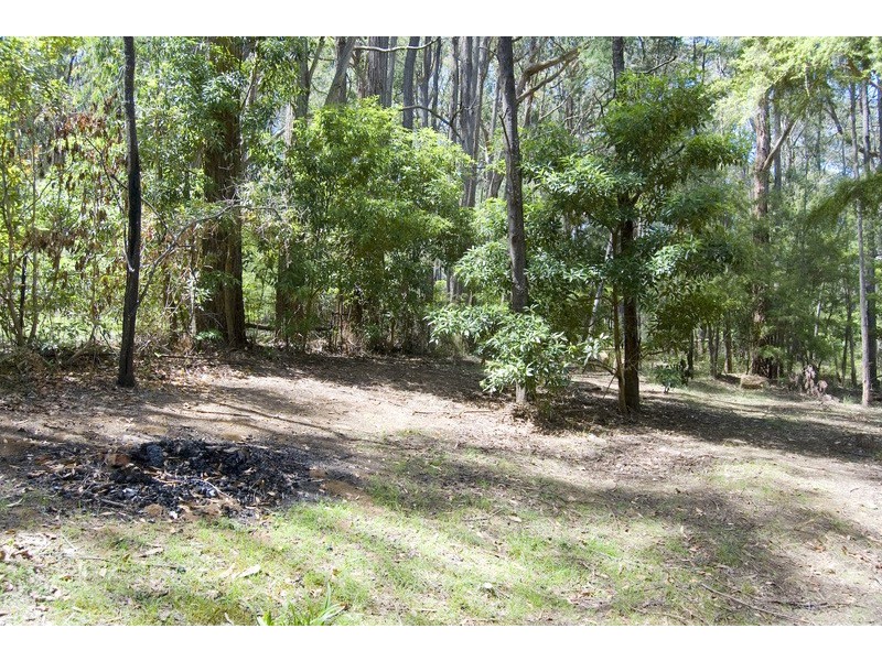 28 Forest Road, Wesburn VIC 3799