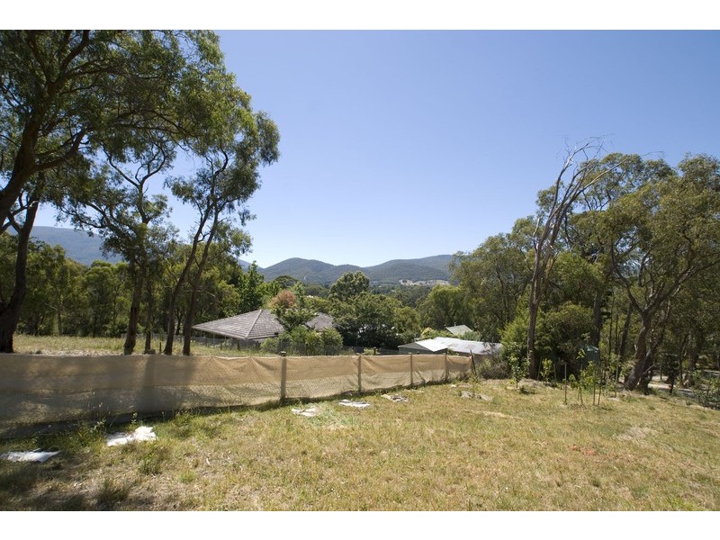 3/2 Douglas Parade, Yarra Junction VIC 3797