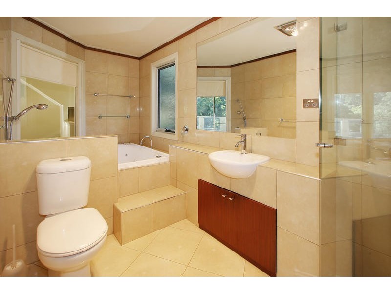 70-72 Donna Buang Road, Warburton VIC 3799