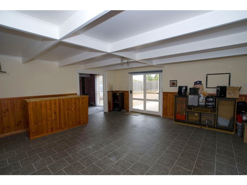 Launching Place VIC 3139