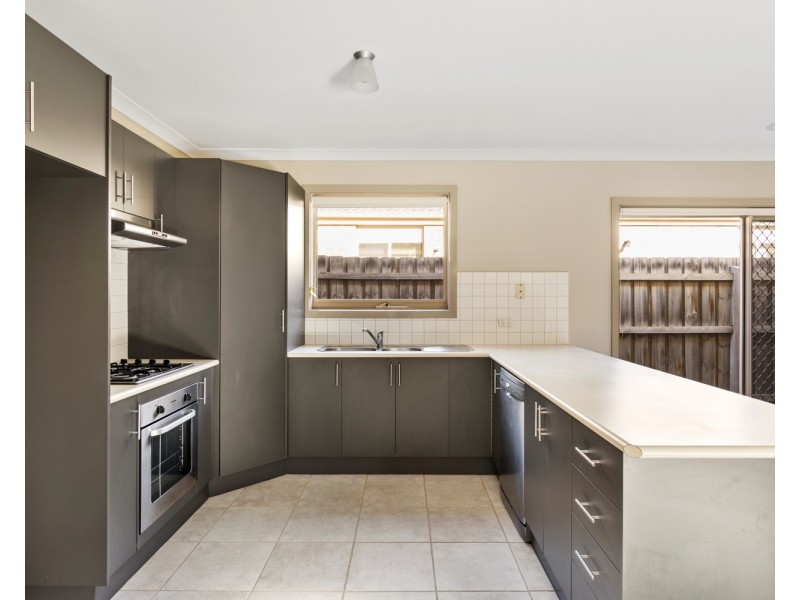 39  Georgia Crescent, Werribee VIC 3030