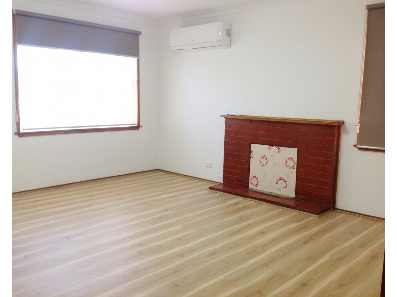 12 Lidgett Street, Bacchus Marsh VIC 3340