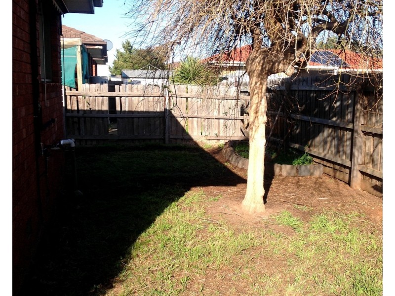 4/42 Raglan Street, Bacchus Marsh VIC 3340
