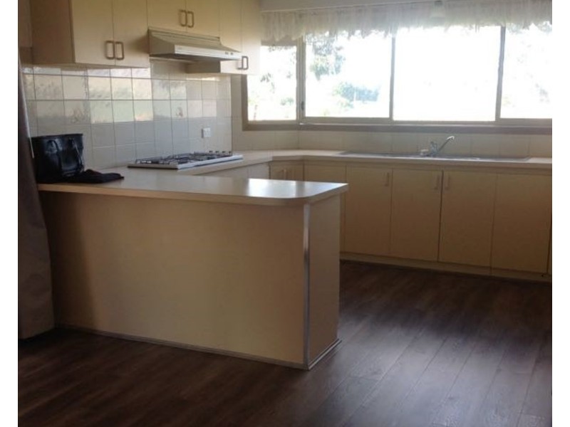 62 Halletts Way, Bacchus Marsh VIC 3340