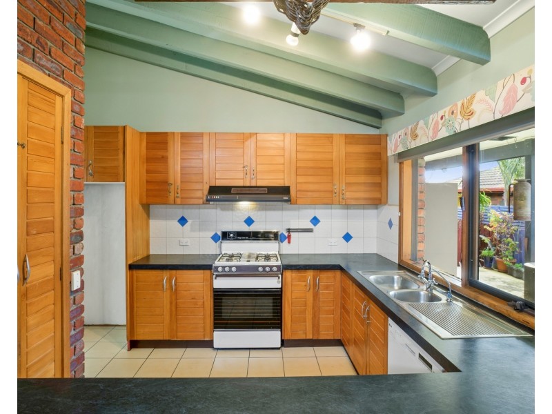 17 Leila Court, Bacchus Marsh VIC 3340