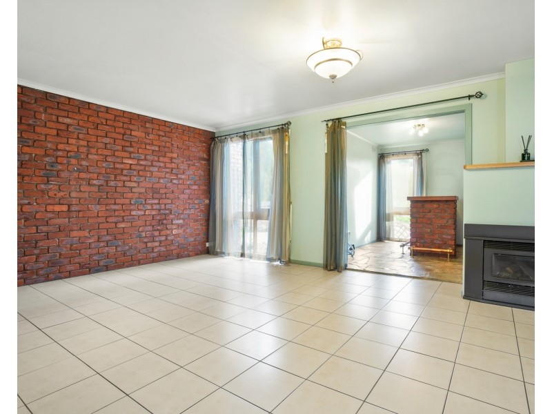 17 Leila Court, Bacchus Marsh VIC 3340