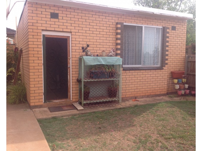 17 Powlett Street, Bacchus Marsh VIC 3340