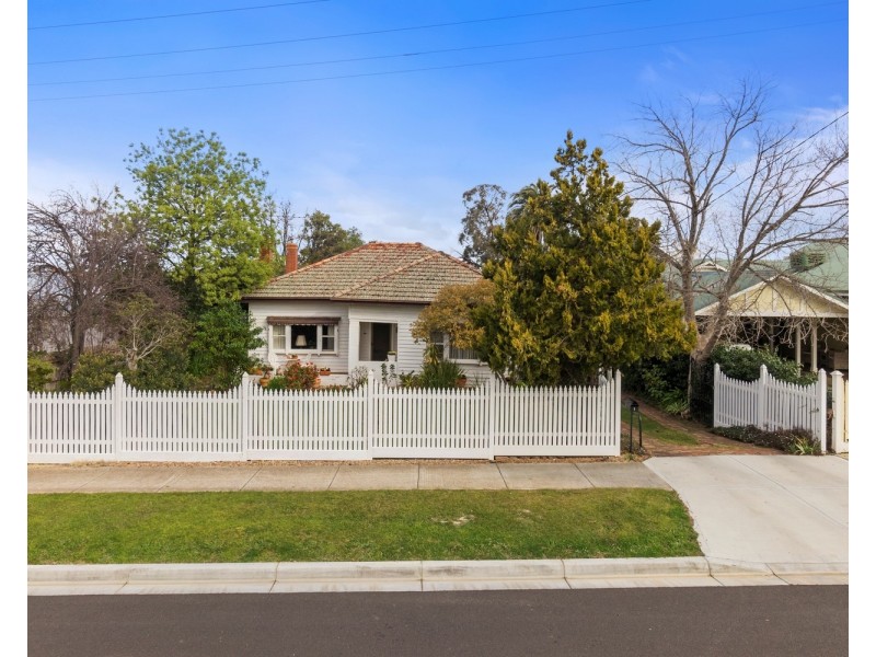 1 Sutherland Street, Bacchus Marsh VIC 3340