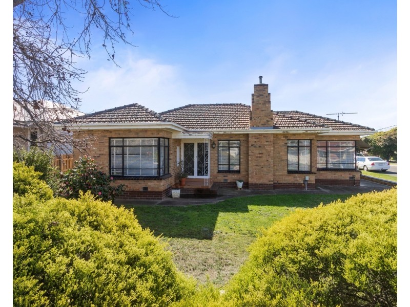 18 McFarland Street, Bacchus Marsh VIC 3340
