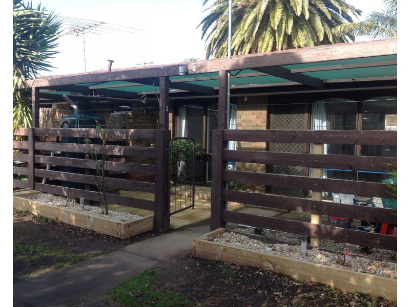 2/7 Standfield Street, Bacchus Marsh VIC 3340