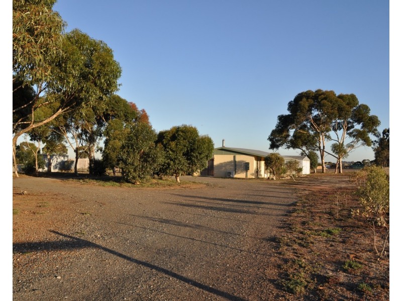 52 Albys Lane, Bacchus Marsh VIC 3340