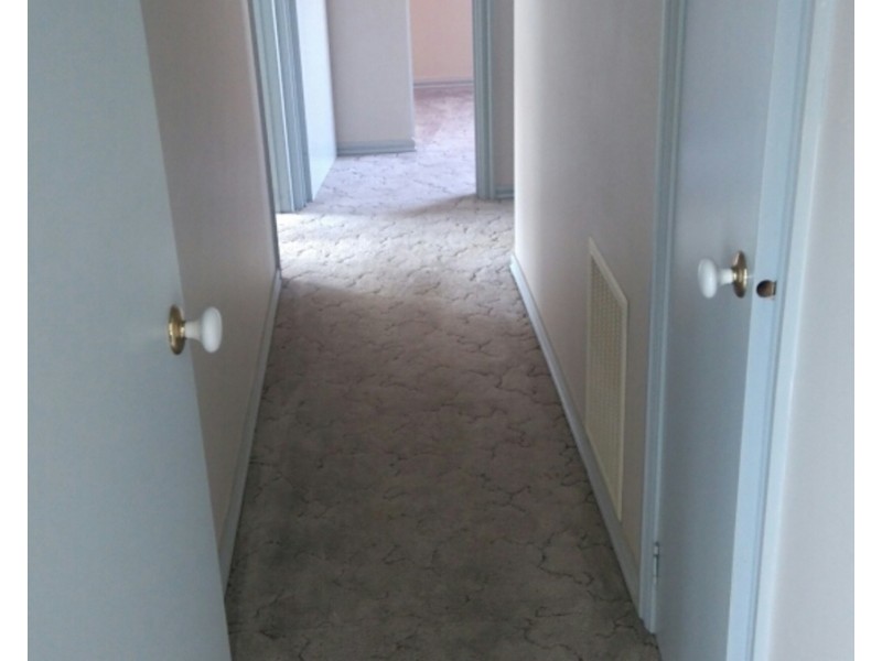 3b Barry Street, Bacchus Marsh VIC 3340