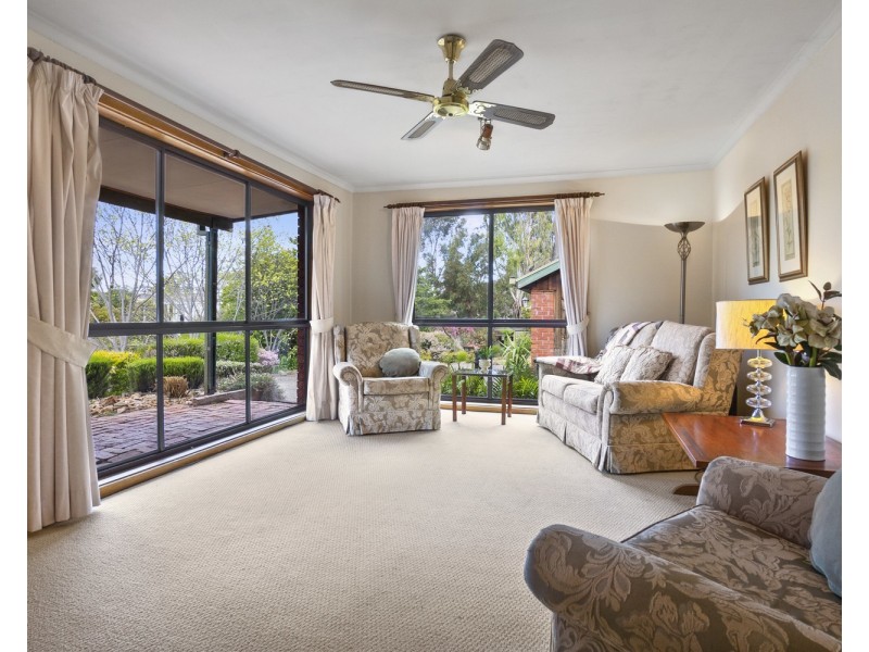 21 Riversdale Crescent, Bacchus Marsh VIC 3340