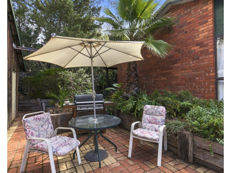 21 Riversdale Crescent, Bacchus Marsh VIC 3340