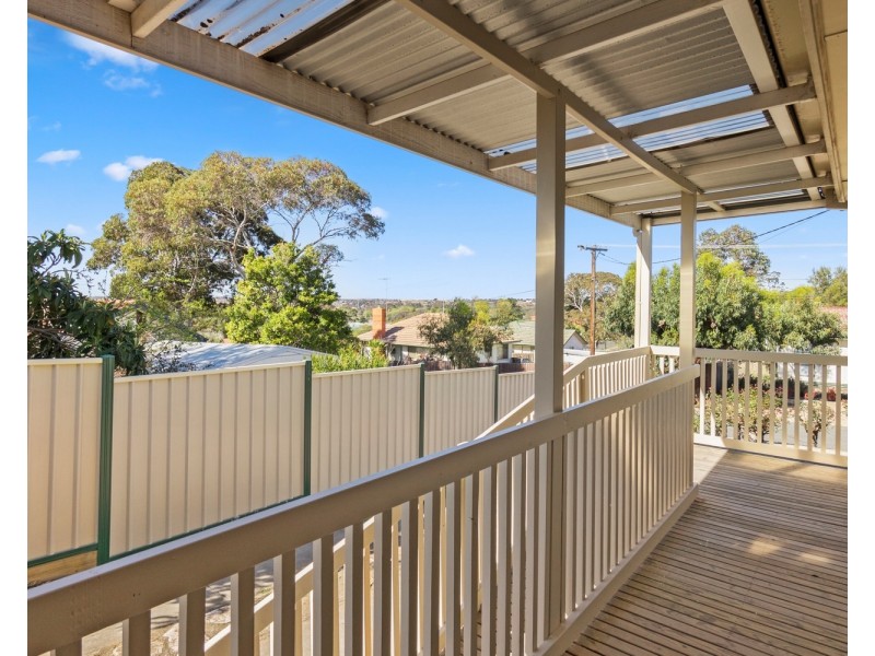 11 Little Court, Bacchus Marsh VIC 3340